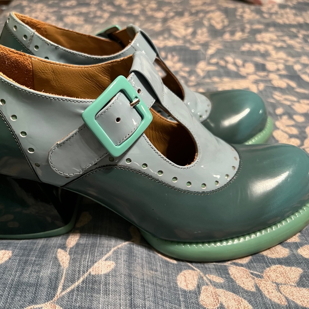 Fluevog Hockney